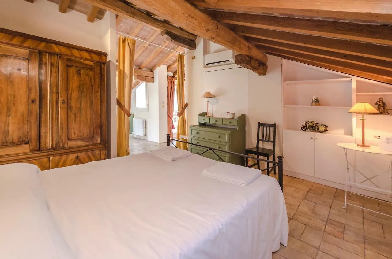 Altabella Panoramic Terrace Apartment Bologna