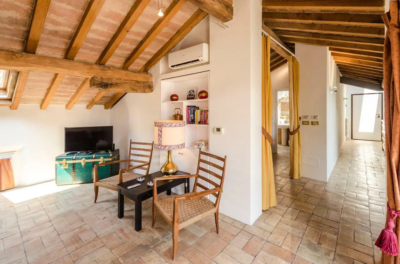 Altabella Panoramic Terrace Apartment Bologna